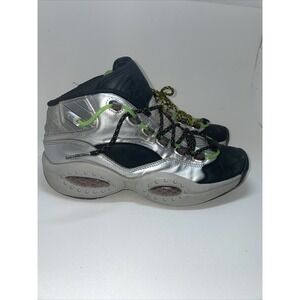 Reebok Question Mid Allen Iverson Illuminations Minions Grus Lab FW7548 Size 9.5